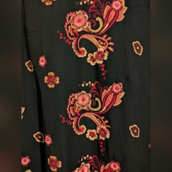 Eci Floral Embroidered 3/4 Sleeve Flowy Mini Dress Artsy Bohemian Feminine - Picture 7 of 11